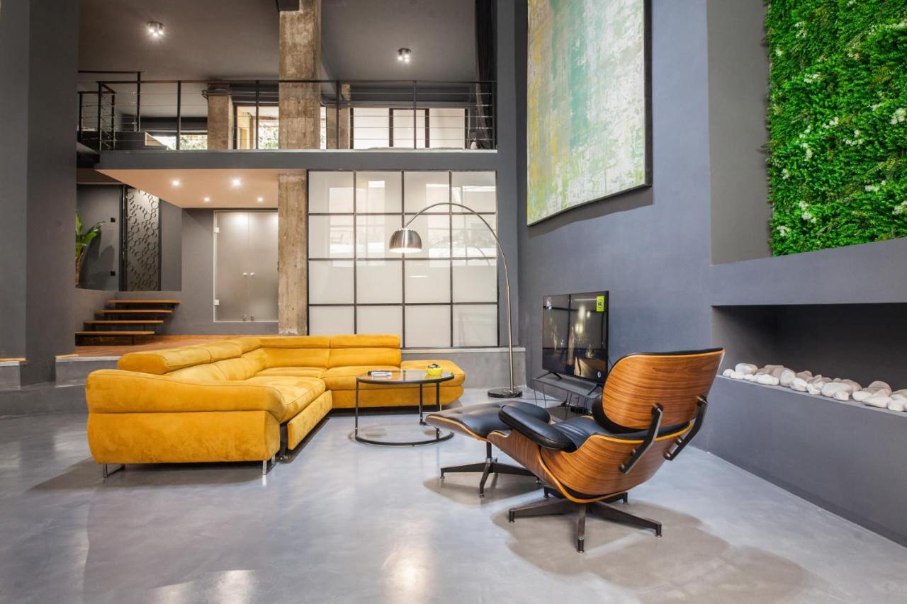 Trendy Industrial Apt Next To Museum Of Acropolis Атина Екстериор снимка