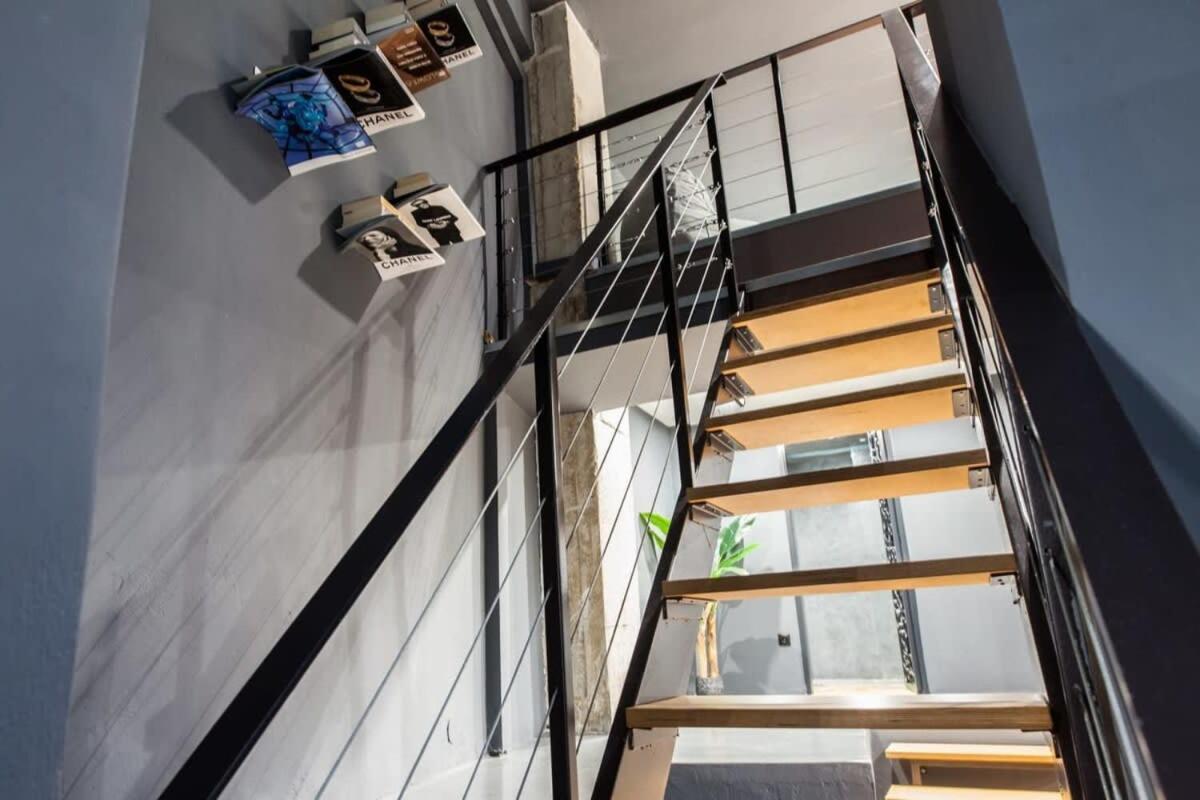 Trendy Industrial Apt Next To Museum Of Acropolis Атина Екстериор снимка